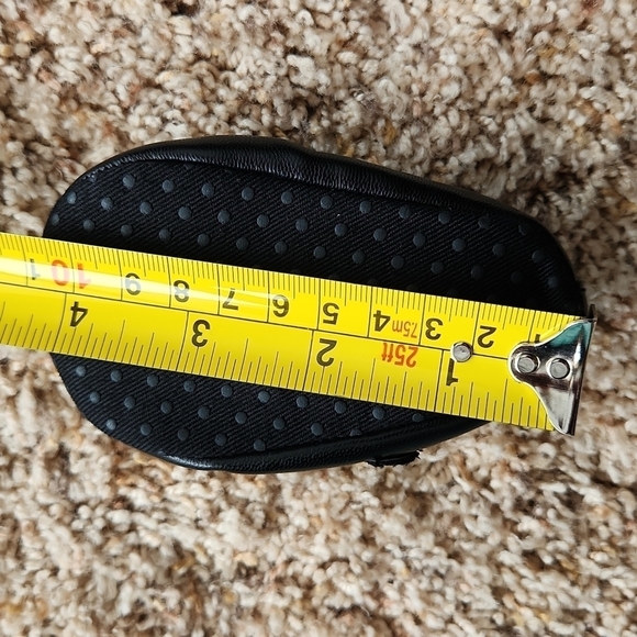 Joe Fresh Size 2 baby shoes - Picture 6 of 6